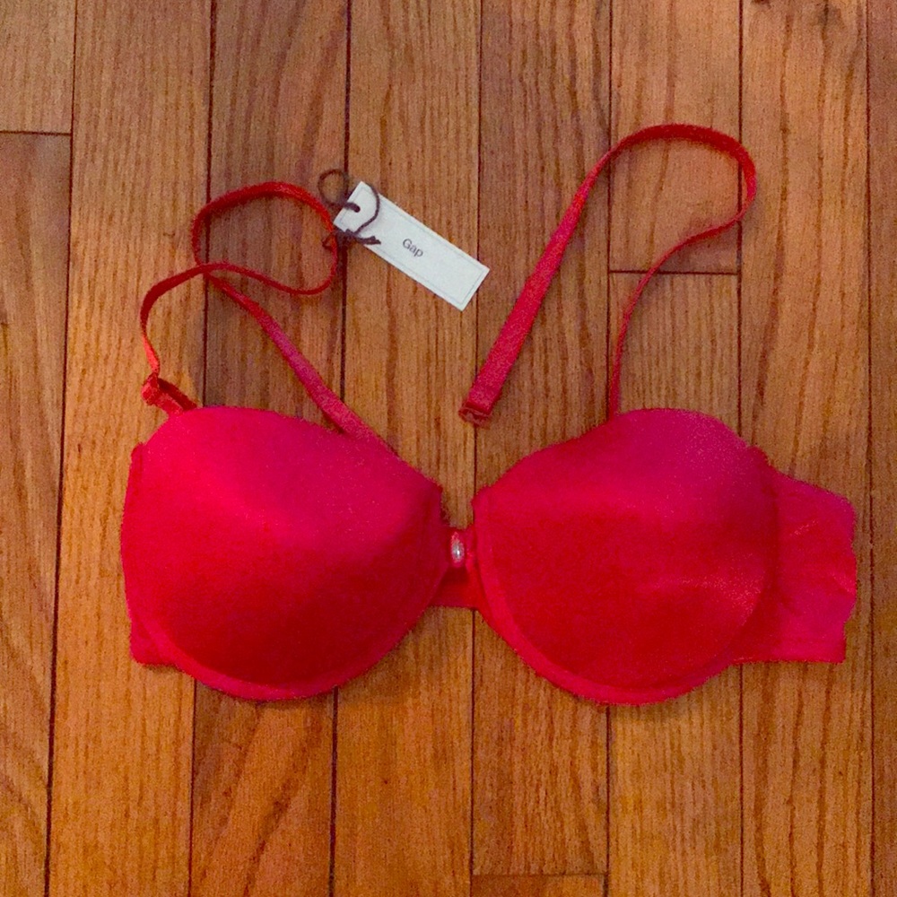 NWT GAP Strapless Bra